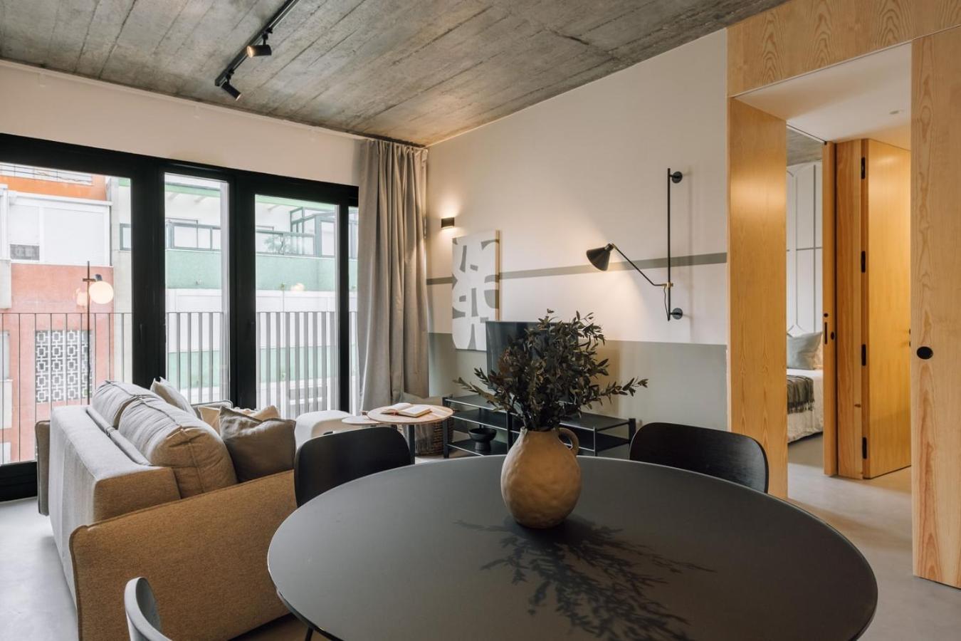 Amalia - 1 Bedroom And Parking In Santo Antonio *